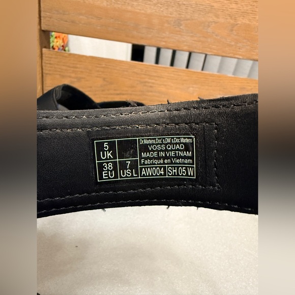 Dr. Martens® Voss sandals size 7 for women - Picture 10 of 10